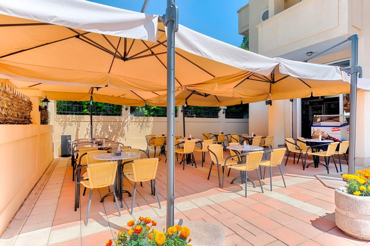 Hotel Dana Čanj Eksteriør bilde